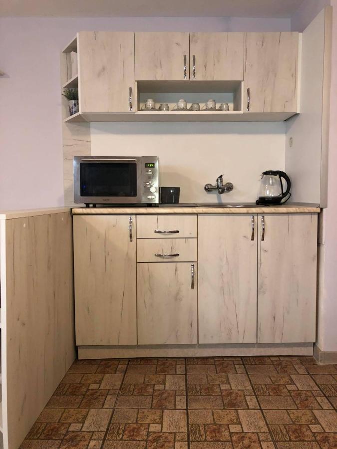 Comfy Studio Apartment By The Flower Market ヴァルナ エクステリア 写真